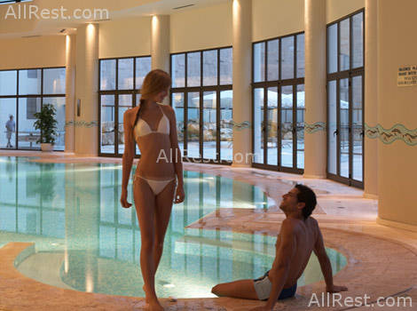 Oceania Club Resort 36